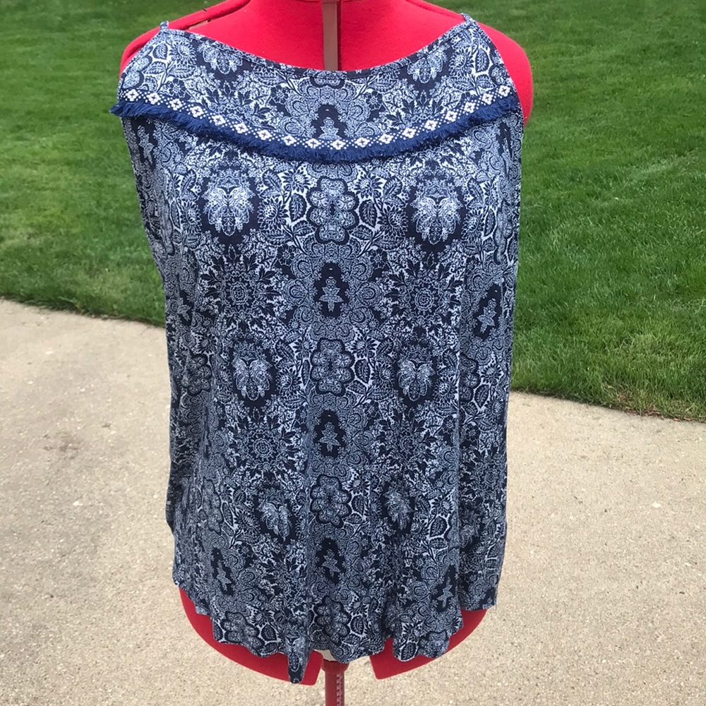 Maurices adjustable tank top with fringe